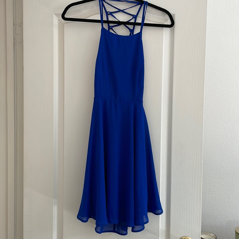 Lulu’s strappy dress